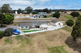 9891 Equestrian Pl, Salinas, CA 93907 - Photo 47