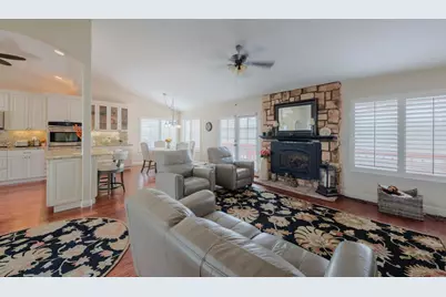 9891 Equestrian Pl, Salinas, CA 93907 - Photo 11