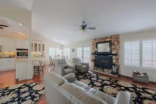 9891 Equestrian Pl, Salinas, CA 93907 - Photo 11