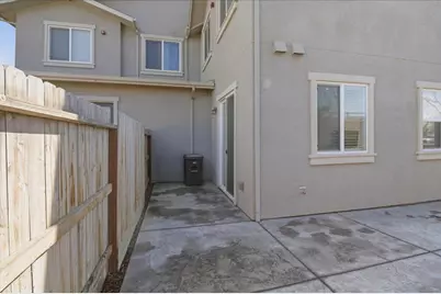 704 Gabilan Dr, Soledad, CA 93960 - Photo 33