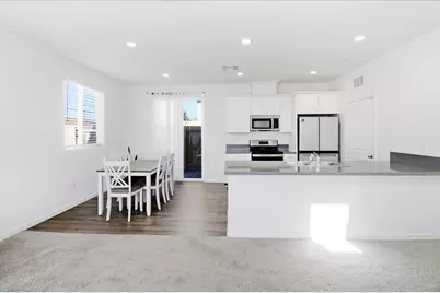 704 Gabilan Dr, Soledad, CA 93960 - Photo 11