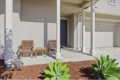 704 Gabilan Dr, Soledad, CA 93960 - Photo 5