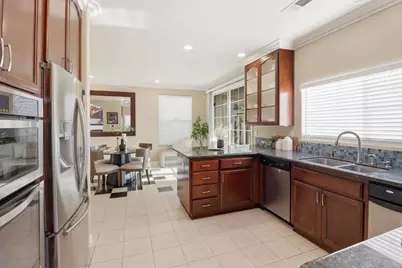 2071 Wendover Ln, San Jose, CA 95121 - Photo 17