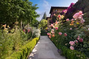 2 Somerset Ln, Atherton, CA 94027 - Photo 51