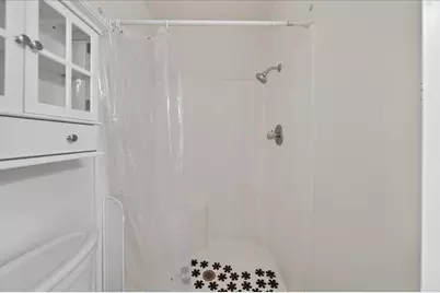 166 Kern St 26, Salinas, CA 93905 - Photo 15