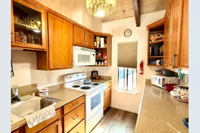 166 Kern St 26, Salinas, CA 93905 - Photo 5