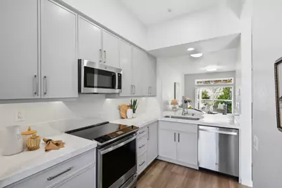 332 Crescent Ct, Brisbane, CA 94005 - Photo 11