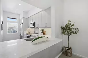 332 Crescent Ct, Brisbane, CA 94005 - Photo 15