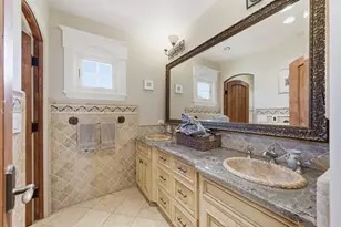 926 Rosewood Ave, San Carlos, CA 94070 - Photo 37