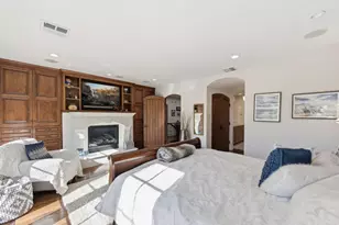 926 Rosewood Ave, San Carlos, CA 94070 - Photo 27