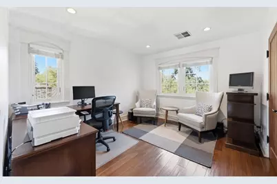 926 Rosewood Ave, San Carlos, CA 94070 - Photo 41