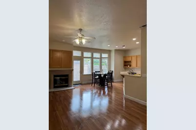 7817 Caracena Ct, Vallejo, CA 94591 - Photo 3