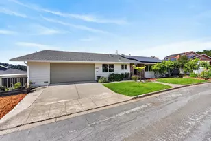 1604 El Verano Way, Belmont, CA 94002 - Photo 7
