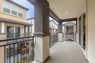 922 Loyola Ln, Morgan Hill, CA 95037 - Photo 11