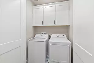 922 Loyola Ln, Morgan Hill, CA 95037 - Photo 21