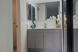 5705 Makati Cir F, San Jose, CA 95123 - Photo 19