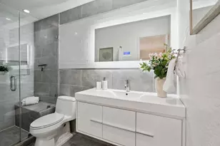 3033 Los Prados St 229, San Mateo, CA 94403 - Photo 17