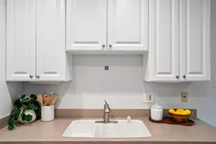 3033 Los Prados St 229, San Mateo, CA 94403 - Photo 11