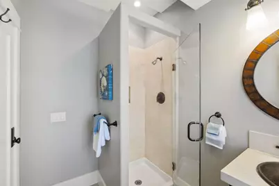 675 Pine St, Monterey, CA 93940 - Photo 29