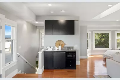 675 Pine St, Monterey, CA 93940 - Photo 25