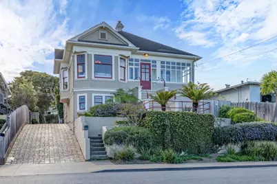 675 Pine St, Monterey, CA 93940 - Photo 61