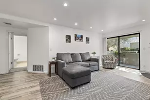 1751 Braddock Ct, San Jose, CA 95125 - Photo 5