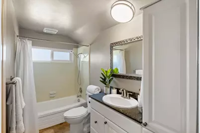 22700 Picador Dr, Salinas, CA 93908 - Photo 15