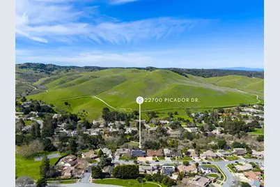 22700 Picador Dr, Salinas, CA 93908 - Photo 23