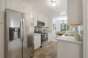 332 Philip Dr 101, Daly City, CA 94015 - Photo 7