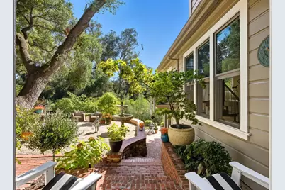 Oak Meadow Dr, Los Gatos, CA 95032 - Photo 29