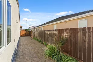 931 Held Ct, Hollister, CA 95023 - Photo 39