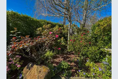 17981 Rose Ct, Monte Sereno, CA 95030 - Photo 47