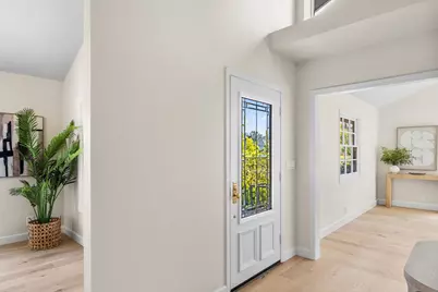 17981 Rose Ct, Monte Sereno, CA 95030 - Photo 9