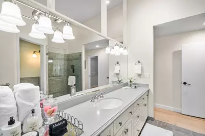 17981 Rose Ct, Monte Sereno, CA 95030 - Photo 29