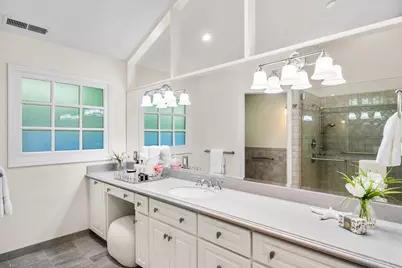 17981 Rose Ct, Monte Sereno, CA 95030 - Photo 27