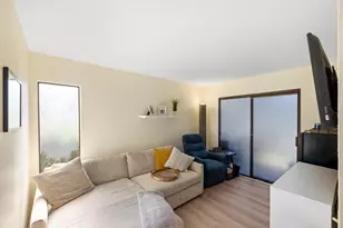 67 Montsalas Dr, Monterey, CA 93940 - Photo 9