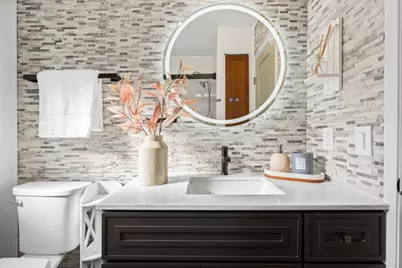 8124 Greenly Dr, Oakland, CA 94605 - Photo 23