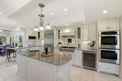 19601 Canon Dr, Los Gatos, CA 95030 - Photo 11