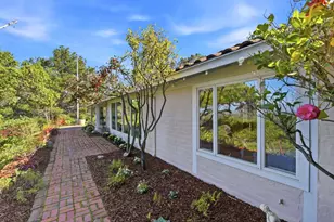 19601 Canon Dr, Los Gatos, CA 95030 - Photo 33