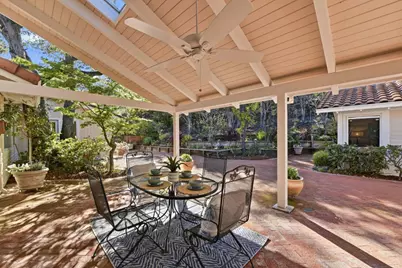 19601 Canon Dr, Los Gatos, CA 95030 - Photo 29