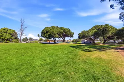 516 Cringle Dr, Redwood City, CA 94065 - Photo 43