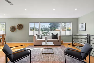 8124 Greenly Dr, Oakland, CA 94605 - Photo 9