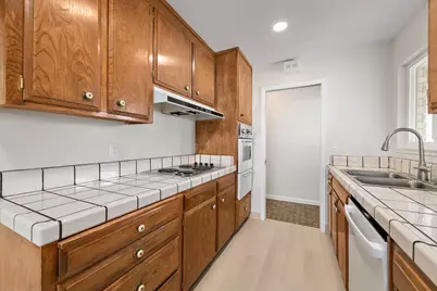 5576 Sunny Oaks Dr, San Jose, CA 95123 - Photo 11