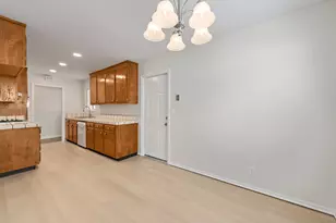 5576 Sunny Oaks Dr, San Jose, CA 95123 - Photo 9