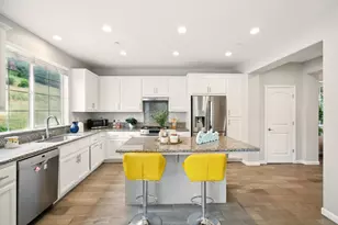 26540 Hayward Blvd, Hayward, CA 94542 - Photo 13