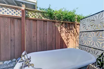 118 Rankin St, Santa Cruz, CA 95060 - Photo 25