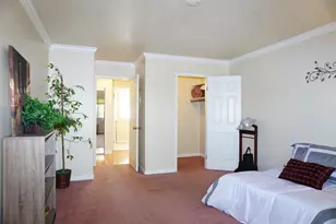 5518 Cribari Cir, San Jose, CA 95135 - Photo 11