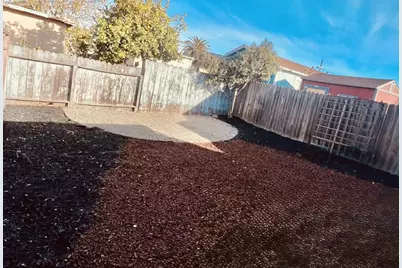 2317 Virginia Ave, Richmond, CA 94804 - Photo 17