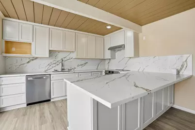 104 Eliza Ct, Foster City, CA 94404 - Photo 13