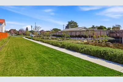 24704 Manzanita St, Hayward, CA 94545 - Photo 23